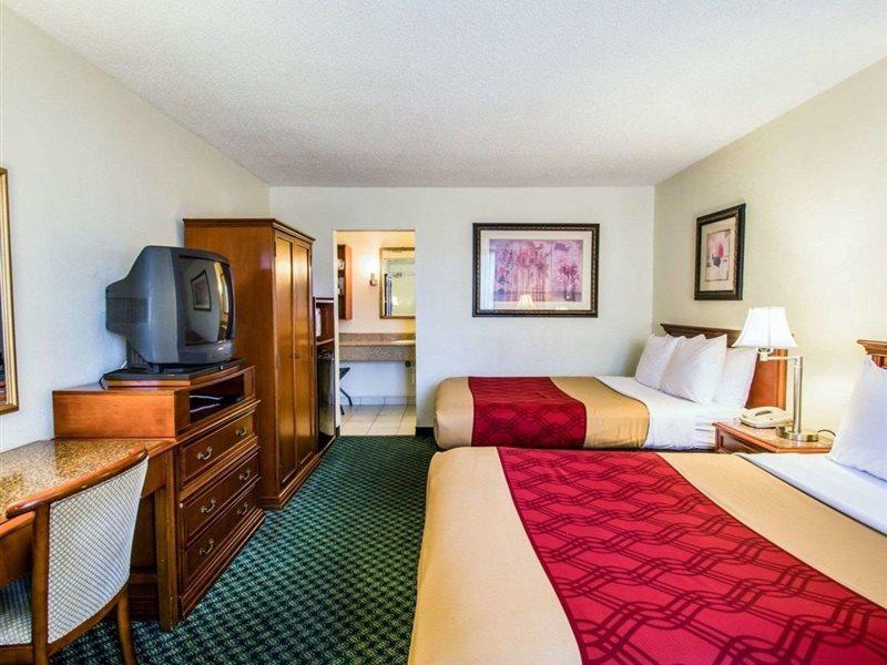 Econo Lodge Port Canaveral Area Merritt Island Esterno foto