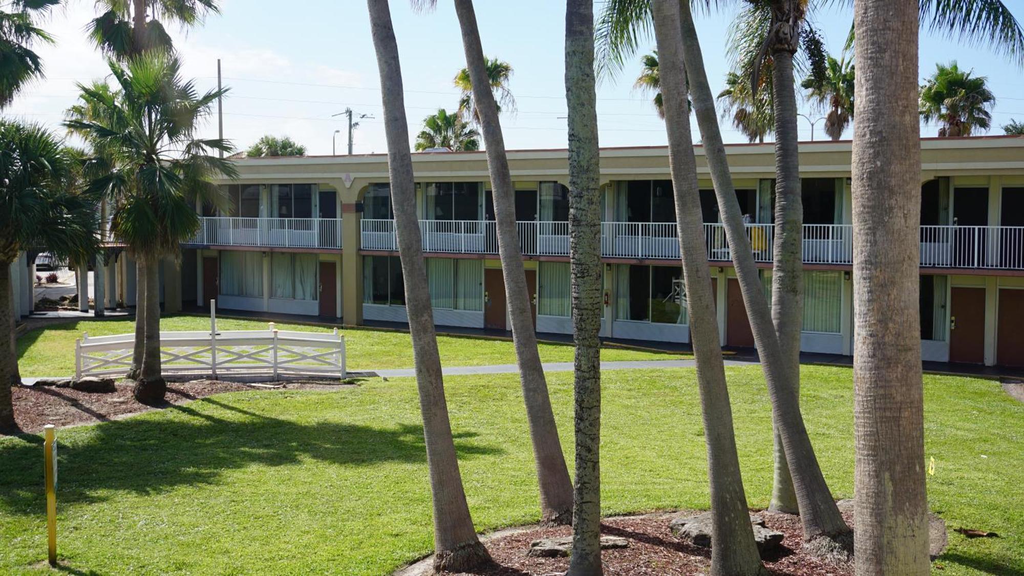 Econo Lodge Port Canaveral Area Merritt Island Esterno foto