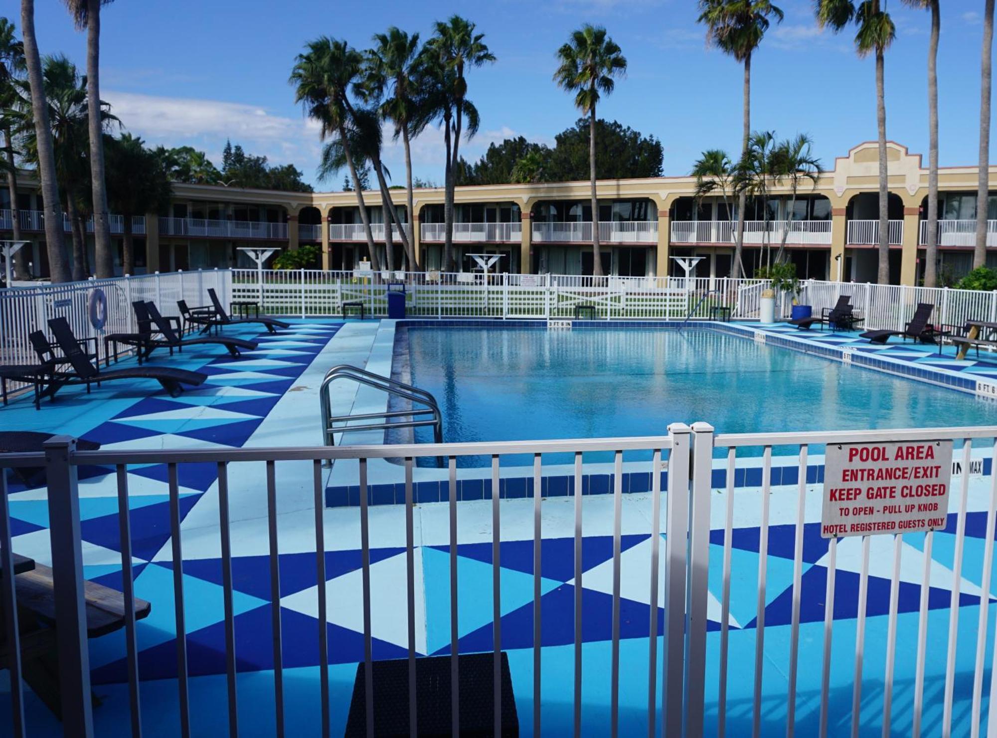 Econo Lodge Port Canaveral Area Merritt Island Esterno foto